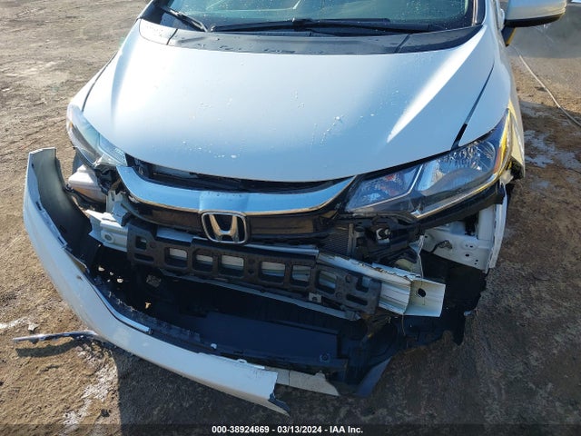 Honda FIT LX 2020 3HGGK5H46LM733797 Image 6