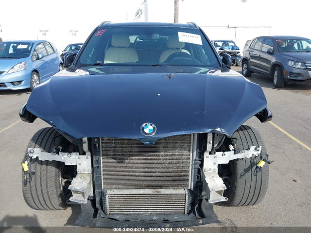 BMW X5 Xdrive35i 2017 5UXKR0C35H0X81113 Image 6