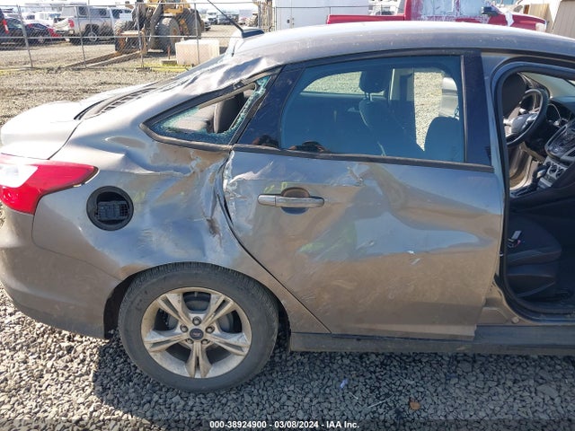 Ford FOCUS SE 2014 1FADP3F20EL454543 Image 6