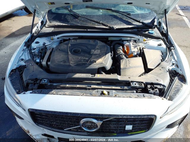 2021 VOLVO V60 RECHARGE PLUG-IN HYBRID YV1BK0EP6M1417934 Photo 9