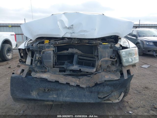 1C6RR7FG9JS153662 RAM 1500 Tradesman Quad Cab 4x4 6'4 Box