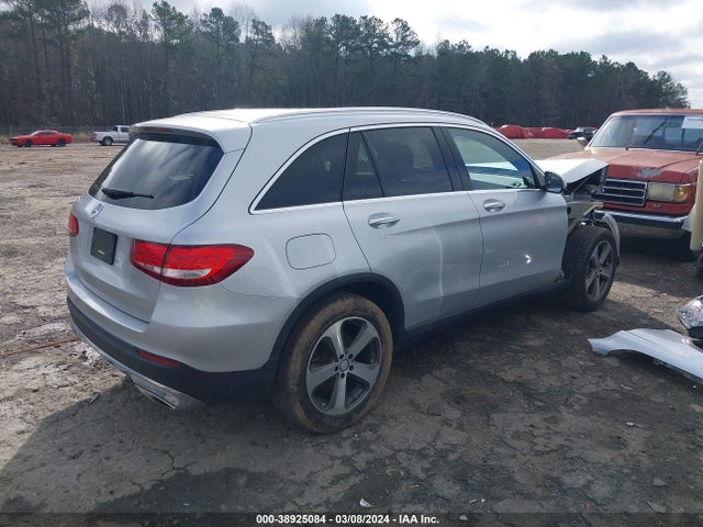 WDC0G4JB3HF137018 Mercedes-Benz GLC 300