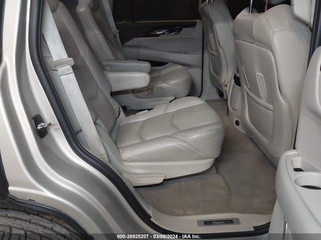 1GYS4BKJ7FR308392 Cadillac Escalade Luxury