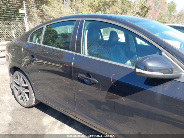 YV126MFL3J2452508 Volvo S60 T5 Dynamic