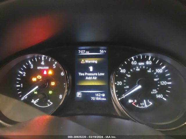JN1BJ1CR9HW130974 Nissan Rogue Sport Sv
