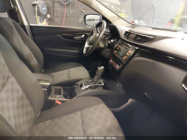 JN1BJ1CR9HW130974 Nissan Rogue Sport Sv