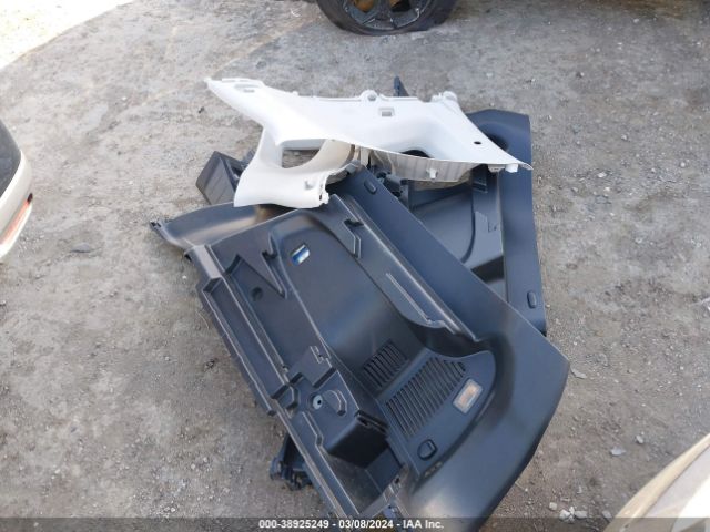 5N1AT2MVXFC773297 Nissan Rogue Sl