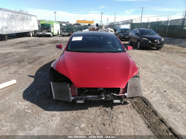 Tesla Model S 60/70/75/85 2016 5YJSA1E17GF173443 Image 6
