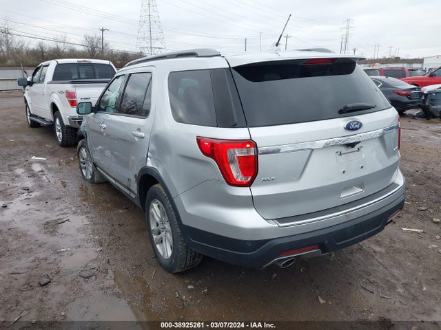 Ford EXPLORER XLT 2018 1FM5K8D84JGA78445 Image 3