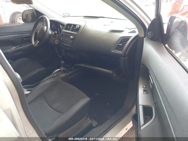 4A4AP3AW8FE025866 Mitsubishi Outlander Sport Es