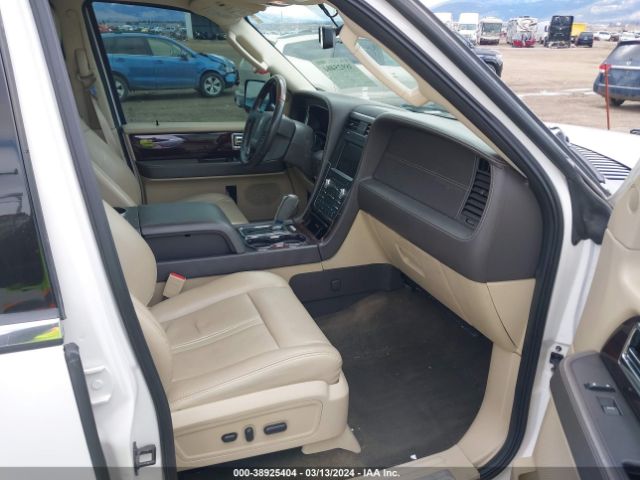 5LMJJ2LT8GEL05982 Lincoln Navigator Reserve