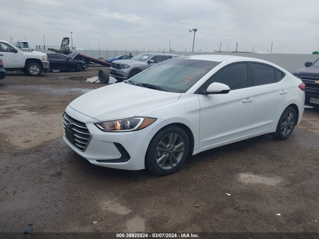 Hyundai ELANTRA SEL 2018 5NPD84LF9JH237477 Image 2