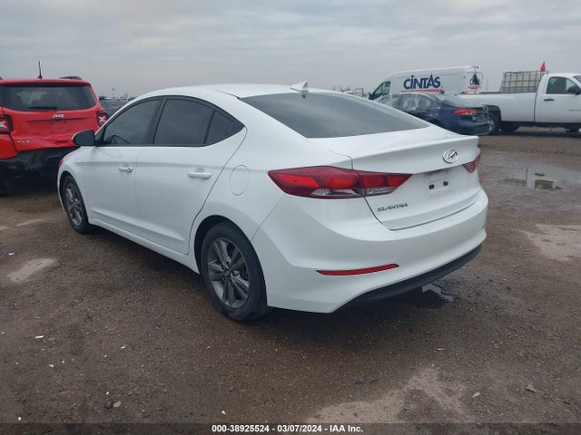 Hyundai ELANTRA SEL 2018 5NPD84LF9JH237477 Image 3