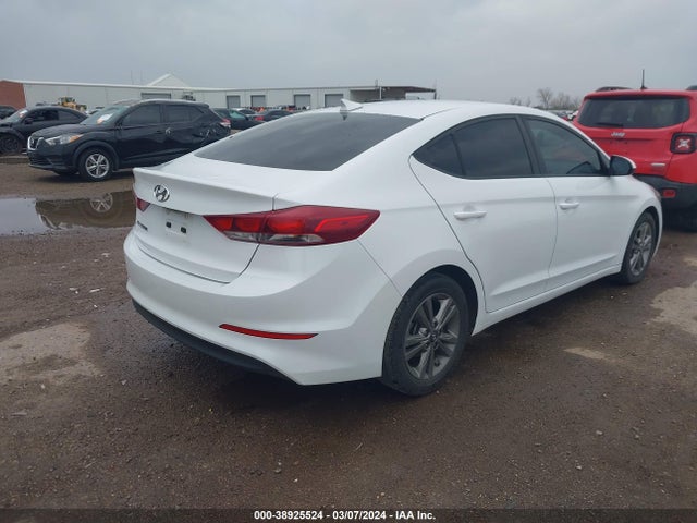 Hyundai ELANTRA SEL 2018 5NPD84LF9JH237477 Image 4