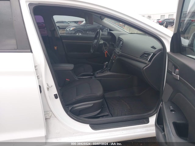Hyundai ELANTRA SEL 2018 5NPD84LF9JH237477 Image 5