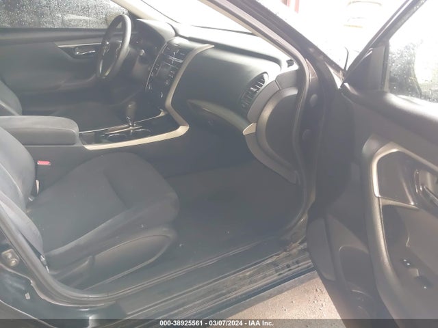 Nissan Altima 2.5 S 2014 1N4AL3AP5EC293091 Image 5