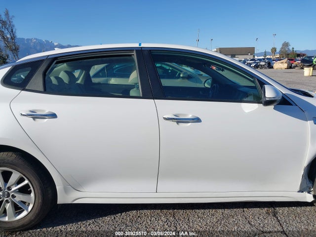 KIA Optima Lx 2016 KNAGT4L32G5102543 Image 13