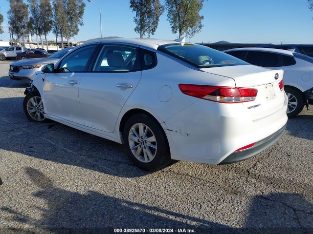 KIA Optima Lx 2016 KNAGT4L32G5102543 Image 3