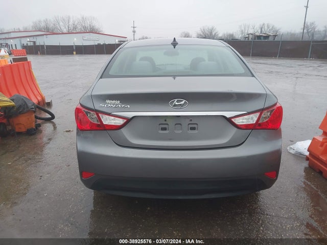 Hyundai SONATA GLS 2014 5NPEB4ACXEH888024 Image 17