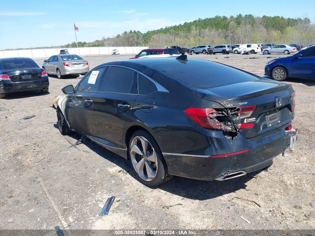 Honda Accord Touring 2018 1HGCV1F95JA099230 Image 3