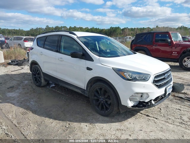 Ford ESCAPE SE 2019 1FMCU0GD8KUA07716 Image 1