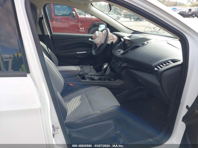 Ford ESCAPE SE 2019 1FMCU0GD8KUA07716 Image 5