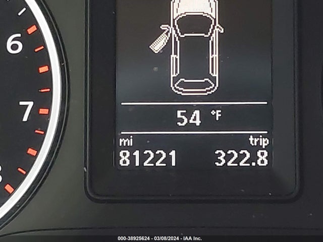 WVGAV7AX1FW611974 Volkswagen TIGUAN S
