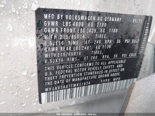 WVGAV7AX1FW611974 Volkswagen TIGUAN S