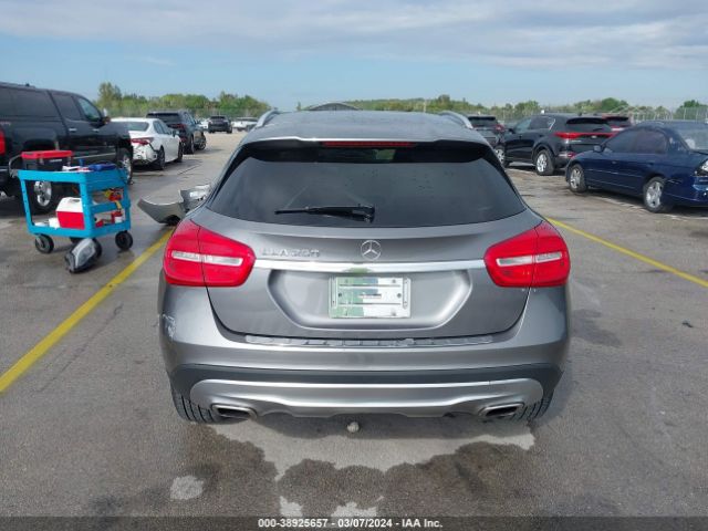 WDCTG4EBXFJ170020 Mercedes-Benz GLA 250