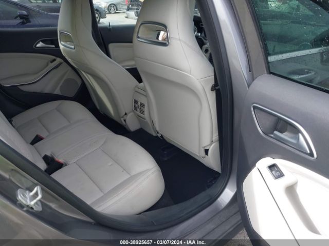WDCTG4EBXFJ170020 Mercedes-Benz GLA 250