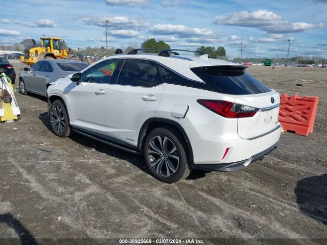 2019 LEXUS RX 2T2BGMCA2KC032131 Photo 2