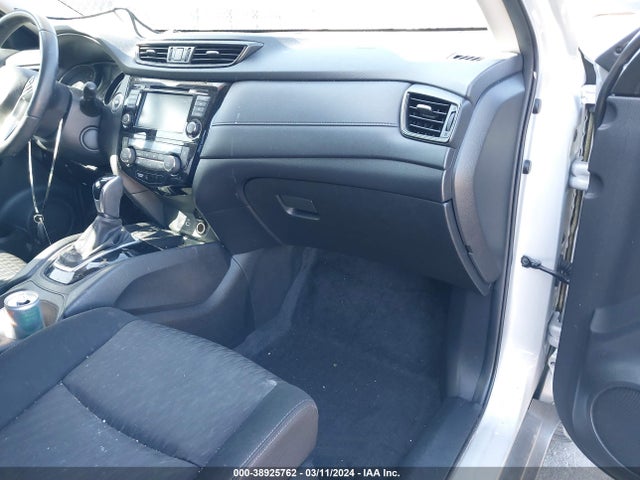 Nissan ROGUE SV 2019 JN8AT2MT9KW263166 Image 5