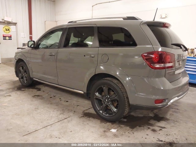 Dodge Journey Crossroad 2020 3C4PDCGBXLT236707 Image 3
