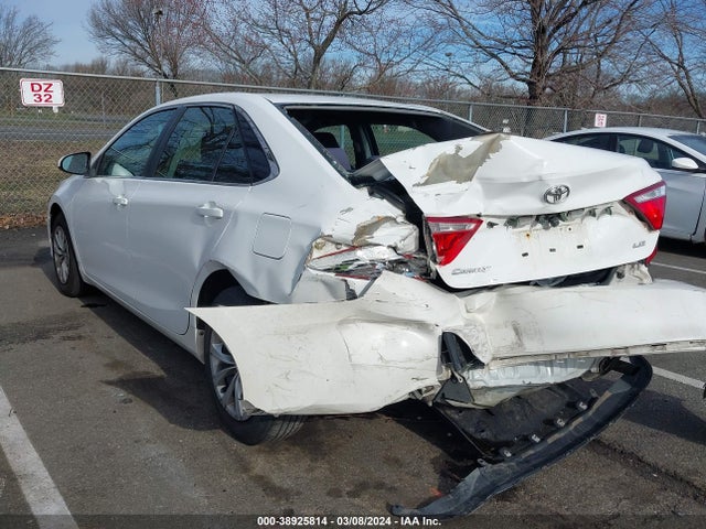 Toyota CAMRY LE 2015 4T1BF1FK4FU973465 Image 3