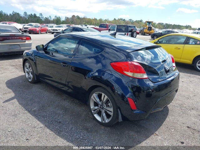 2013 HYUNDAI VELOSTER BASE W/GRAY VIN: KMHTC6AD4DU152463