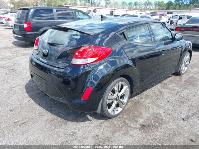 2013 HYUNDAI VELOSTER BASE W/GRAY VIN: KMHTC6AD4DU152463