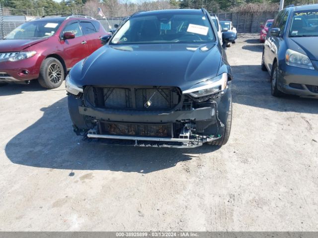 YV4L12RK1N1046557 Volvo Xc60 B5 Momentum