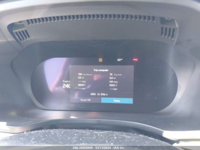 YV4L12RK1N1046557 Volvo Xc60 B5 Momentum