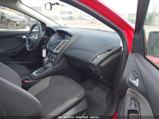 Ford FOCUS SE 2014 1FADP3K21EL334112 Image 5