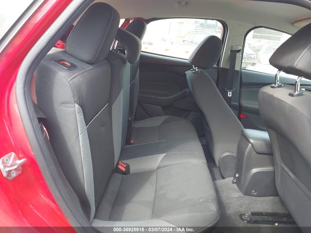 Ford FOCUS SE 2014 1FADP3K21EL334112 Image 8