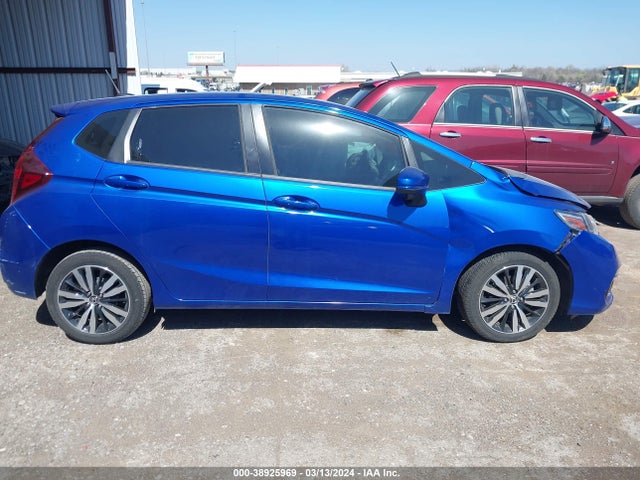 Honda FIT EX 2019 3HGGK5H8XKM715109 Image 13