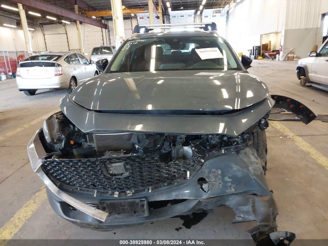 3MVDMBCL7NM418677 Mazda Cx-30 Carbon Edition