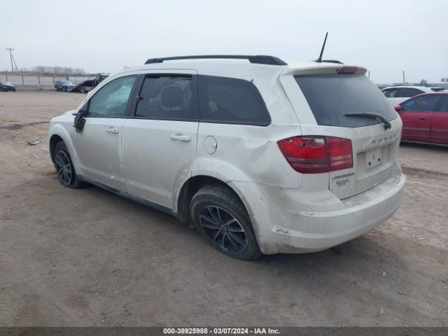 3C4PDCAB9JT509903 Dodge JOURNEY SE
