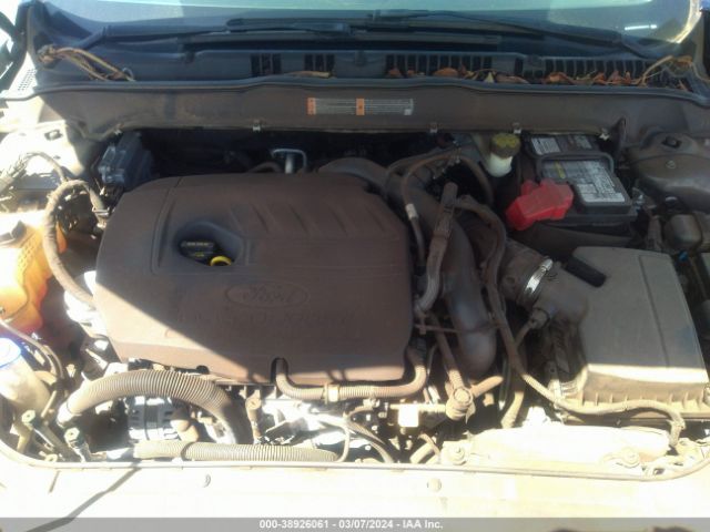 3FA6P0HD7HR248275 Ford FUSION SE