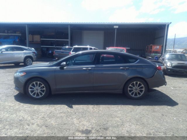 3FA6P0HD7HR248275 Ford FUSION SE