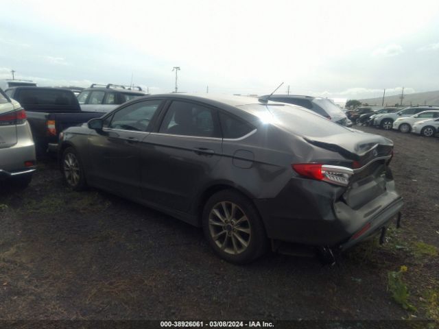 3FA6P0HD7HR248275 Ford FUSION SE