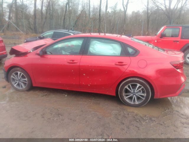 3KPF24AD4NE495265 KIA Forte Lxs