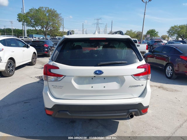 Subaru Forester Limited 2023 JF2SKAPC2PH518777 Image 16