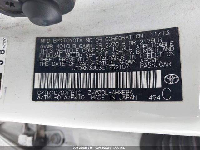 Toyota Prius Two 2014 JTDKN3DU3E1752107 Image 9