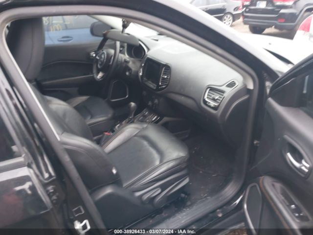 3C4NJDCB0JT326280 Jeep Compass Limited 4x4